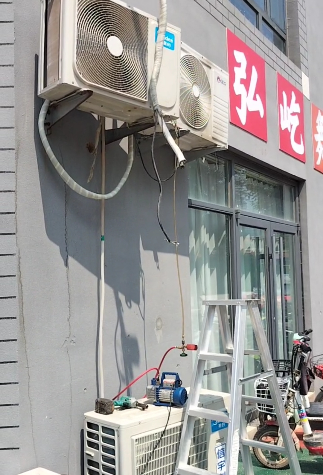 רҵյƻ绰.jpg